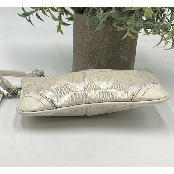 Coach Signature Monogram C Glacier White Canvas Leather Trim Wristlet Pouch - Picture 3 of 6